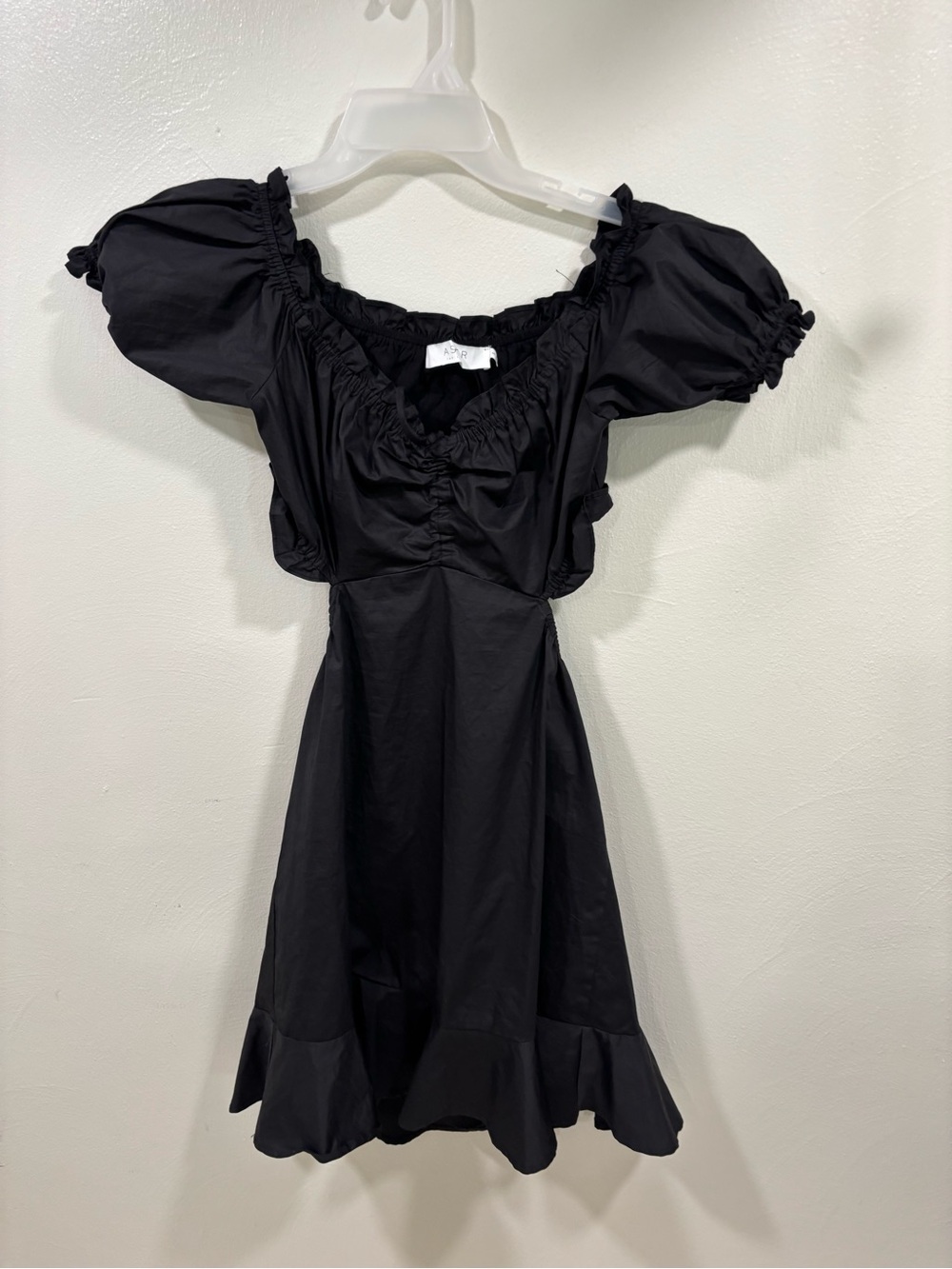 Astr Black Puff-Sleeve Ruffle Mini Dress